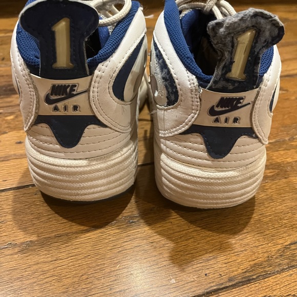 Unisex Vintage Nike Air Force 1, wm 10.5 or men’s 8.5 - Picture 4 of 15